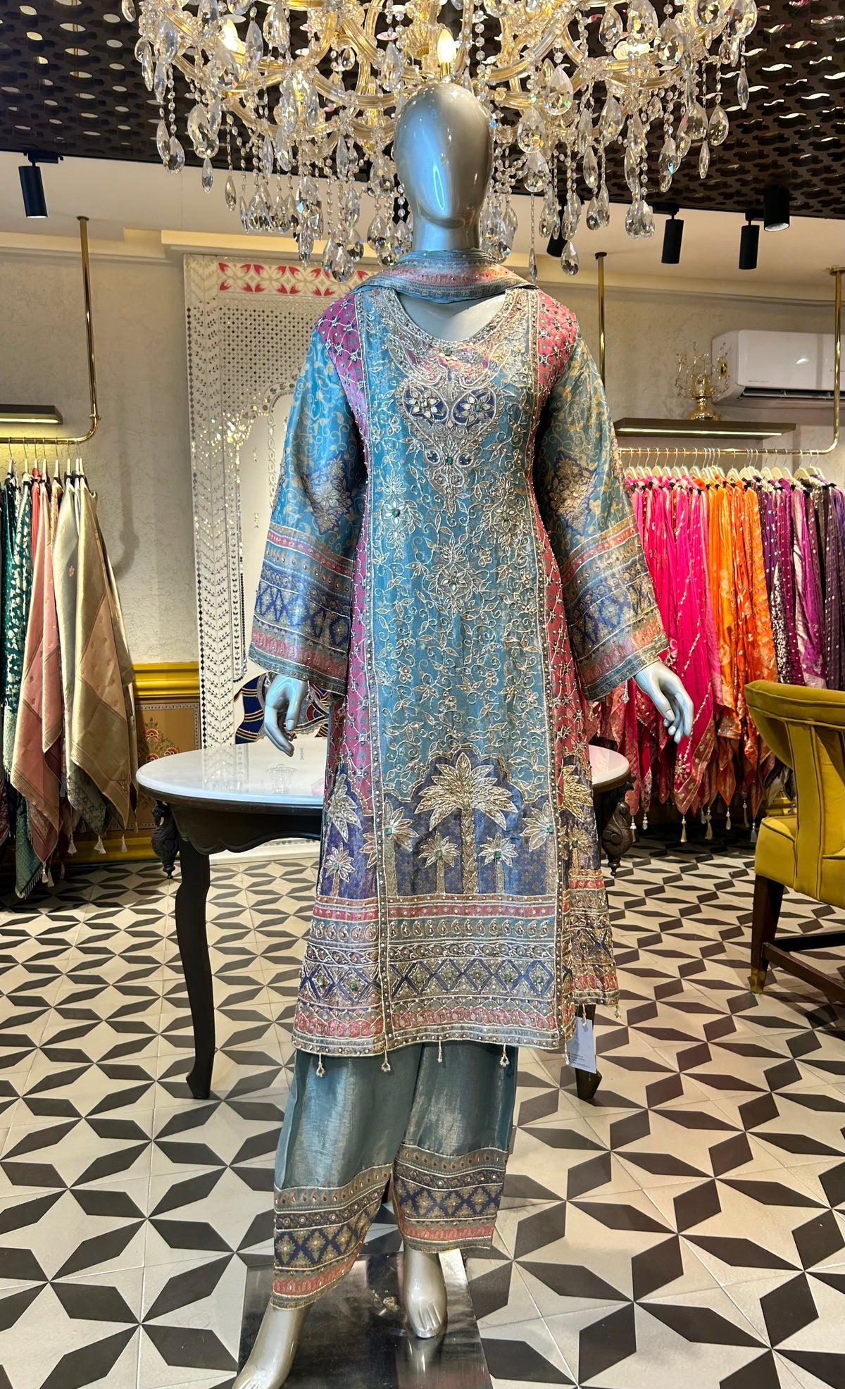 Vaanyara Anarkali Set
