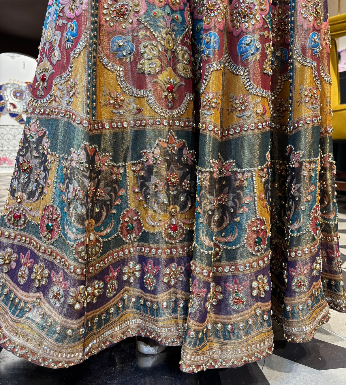 Samaira Kundan Sharara Set