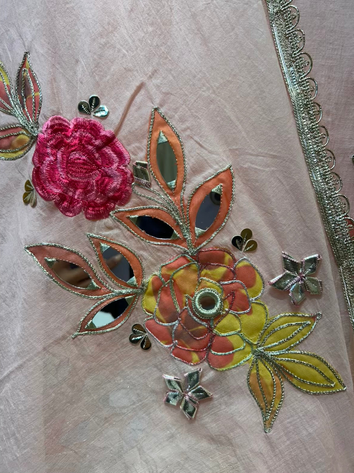 Virasa Gota Mirror Suit (Pink)