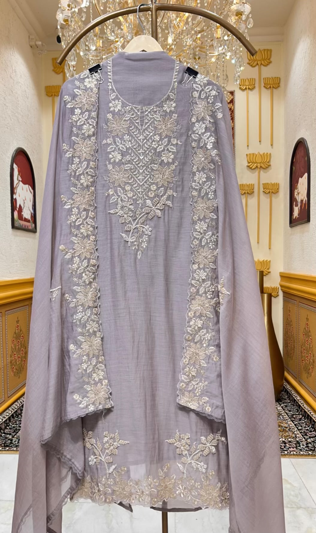 Aavira Mul Chanderi Suit (Grey)