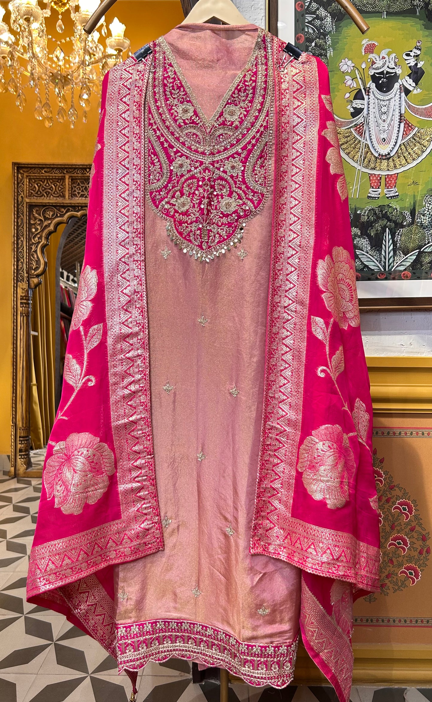 Saanviya Organza Suit (Pink)