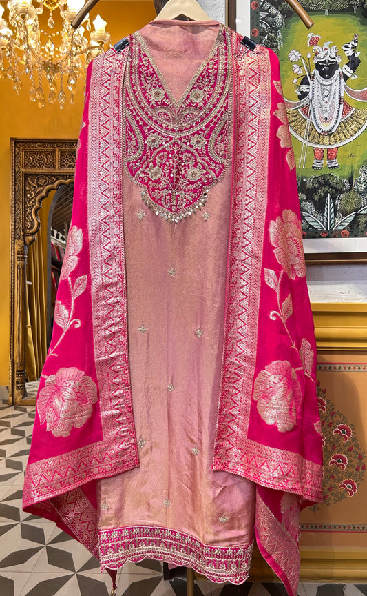 Saanviya Organza Suit (Pink)