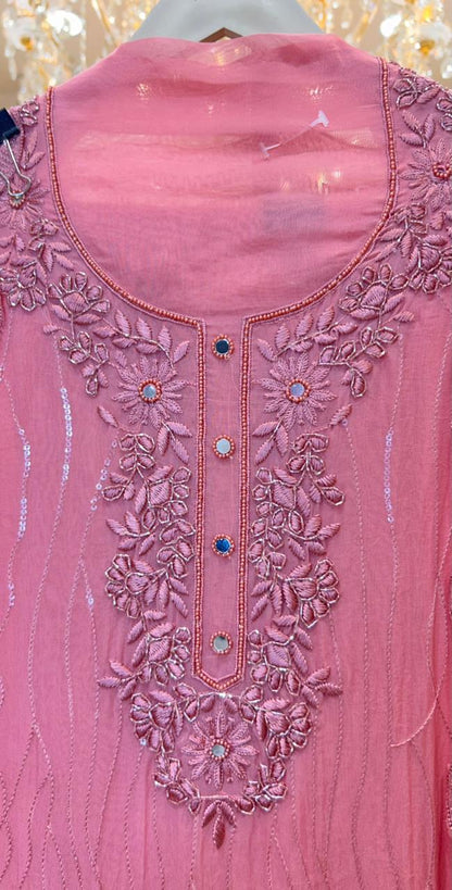 Zarvika Adaayat Suit (Peach)