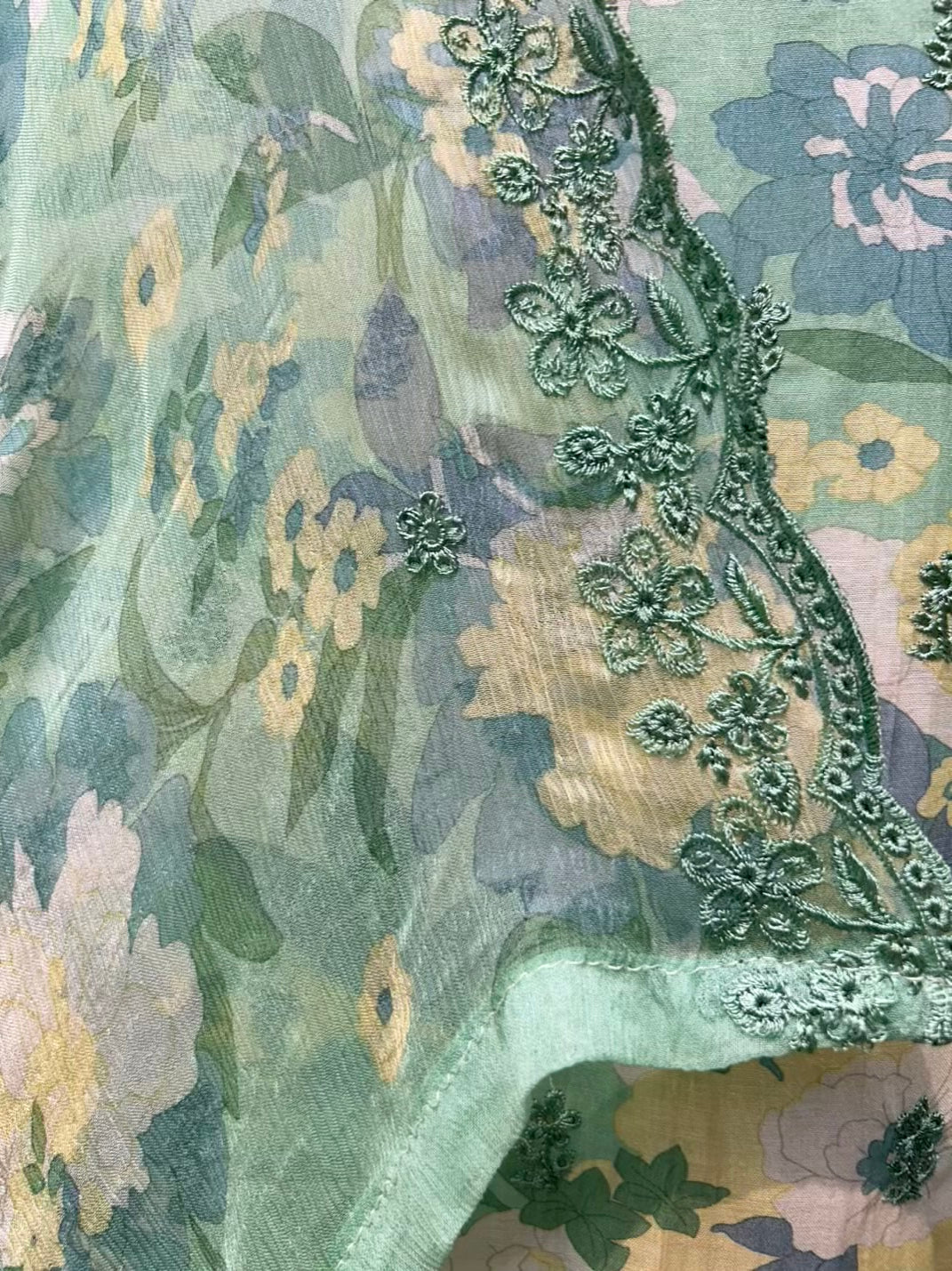 Zivra Print Breeze Suit