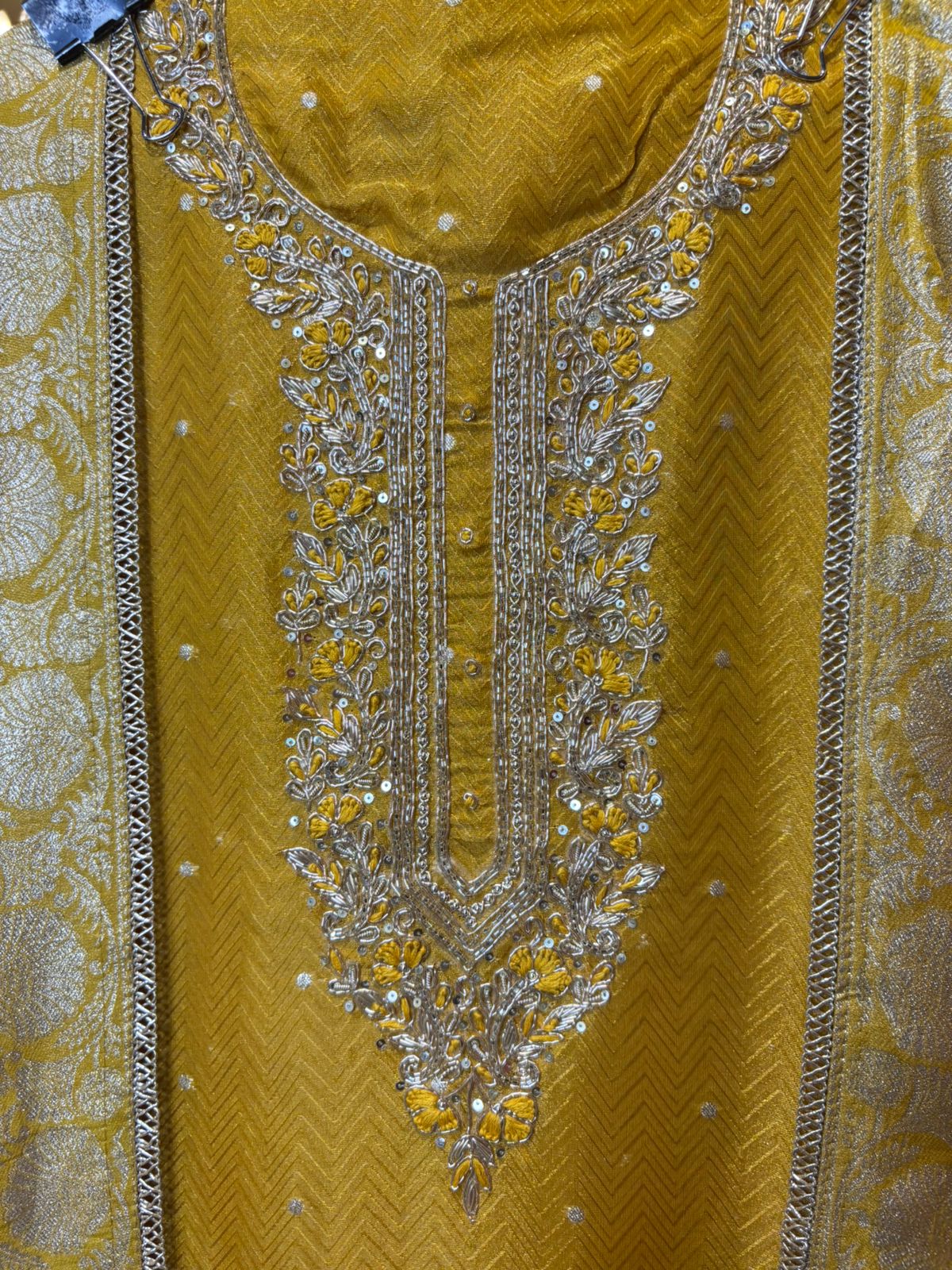 Parizaad Organza Suit (Yellow)