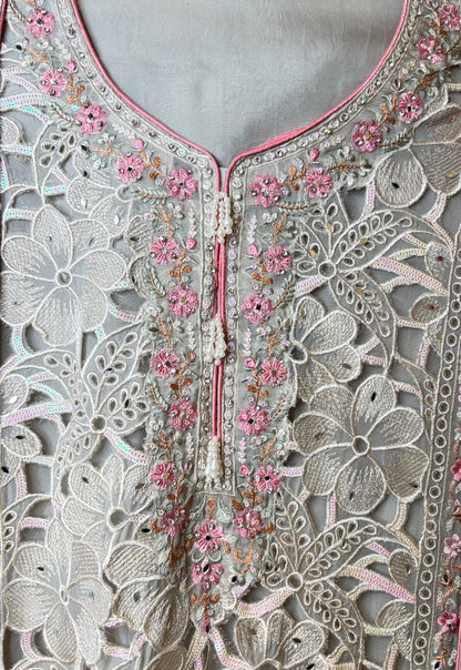 Taraash – The Mirror Muse Suit