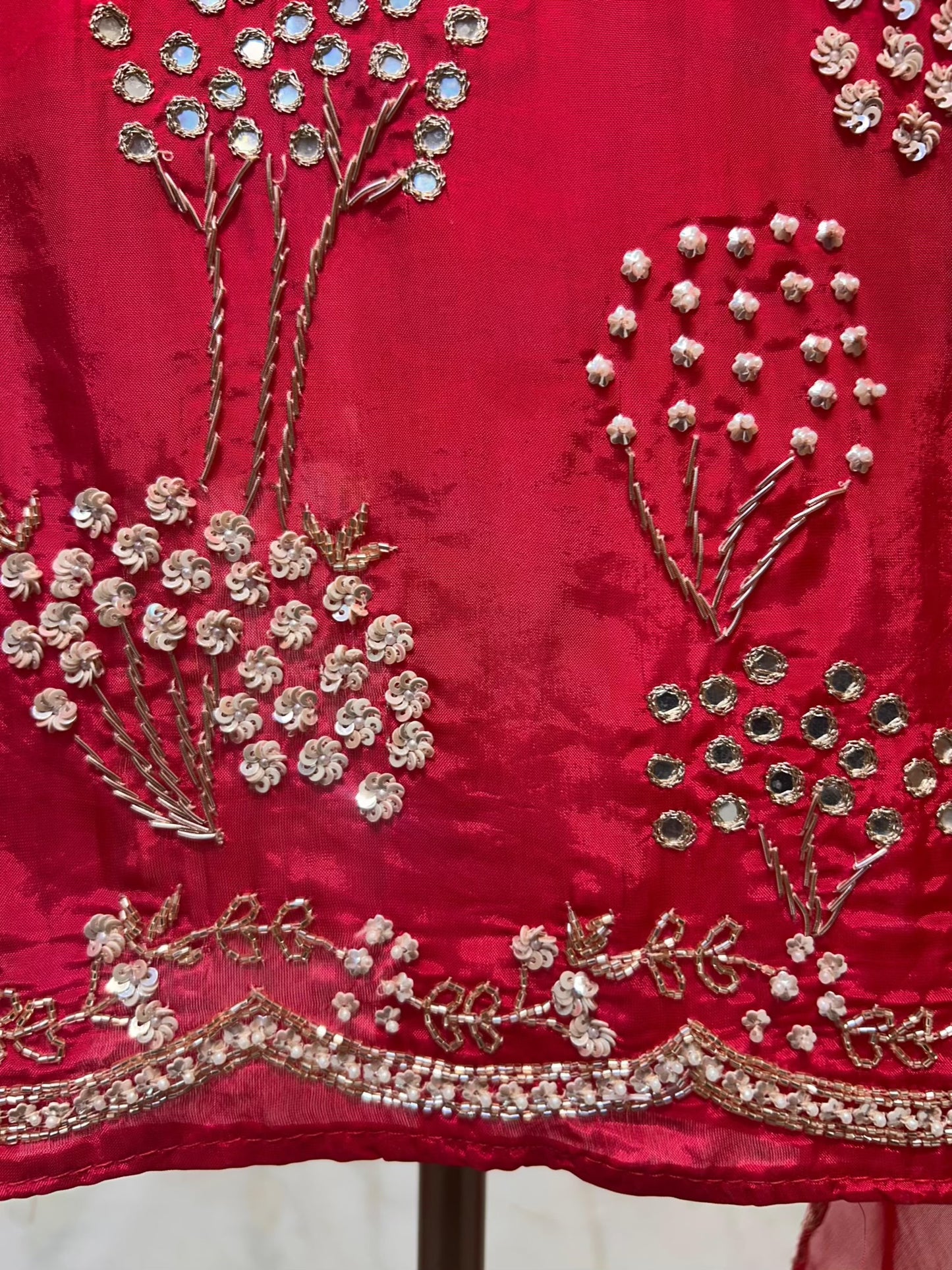 Elmira Handwork Suit