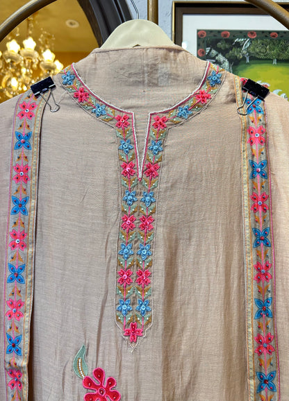 Éloria Pearl Suit