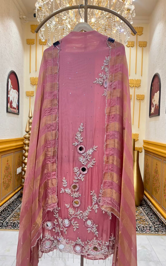 Mehira Banarasi Noor Suit (Pink)