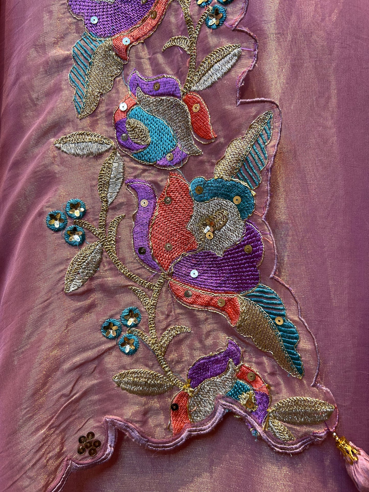 Gul-e-Roshan (Lavender)
