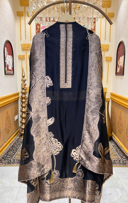 Gauhar Kashi Suit