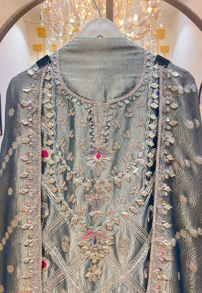 Gulbadan Tissue Suit