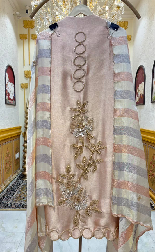 Mahira Shimmer Leheriya Suit
