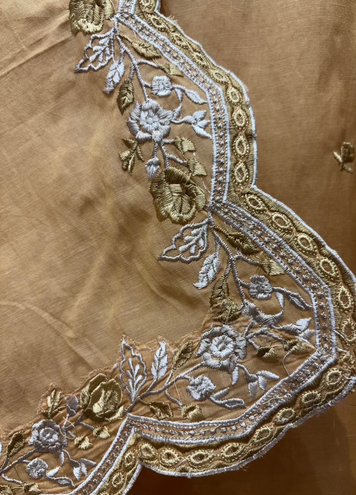 Meher Thread Patch Chanderi Suit