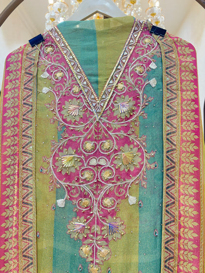Kairavi Organza Suit