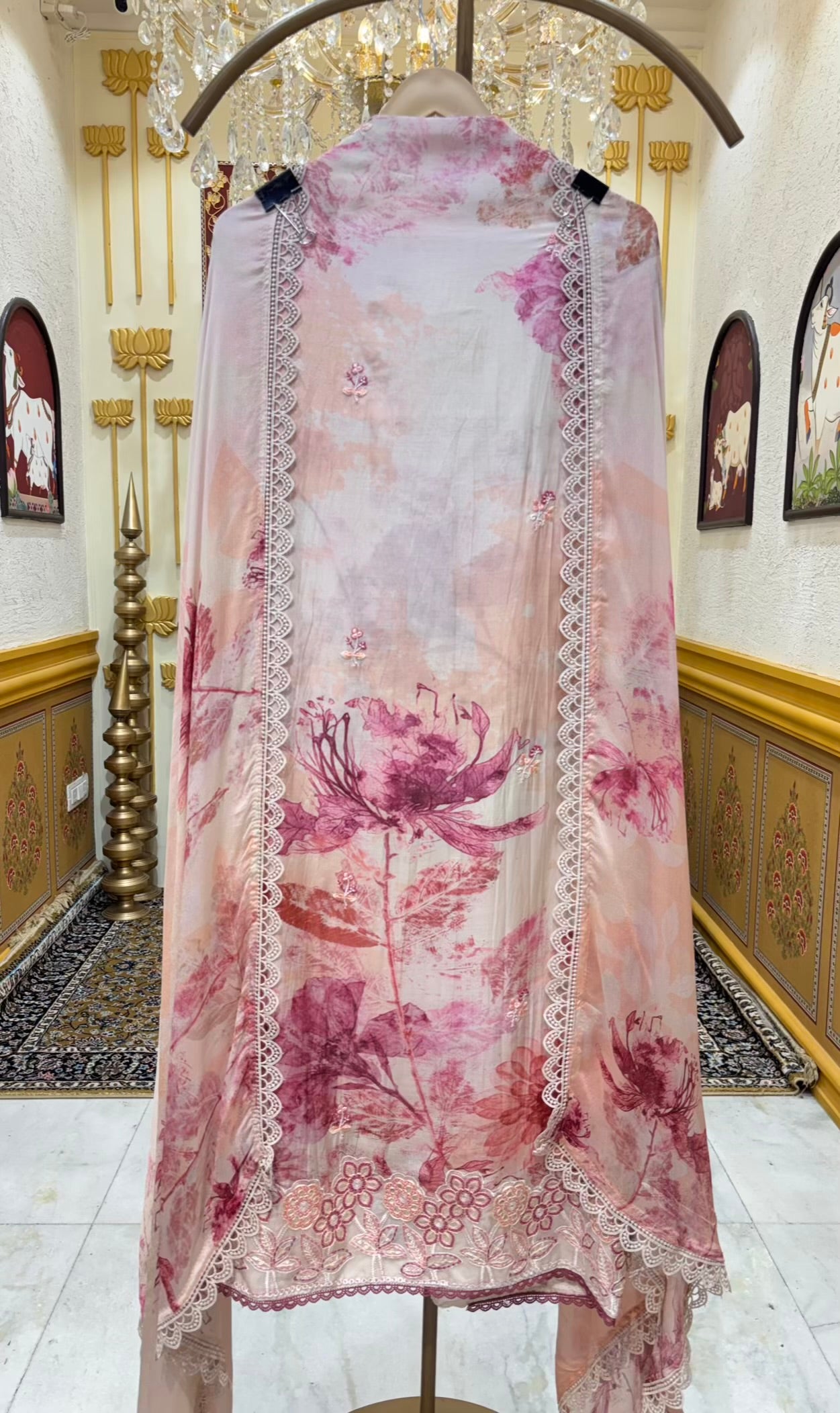 Amaira Muslin Suit