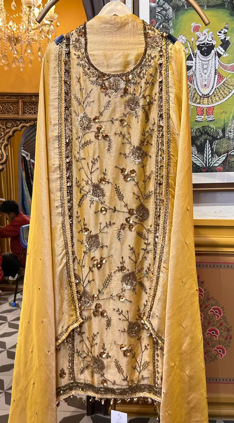 Zarveen Éther Suit (Yellow)