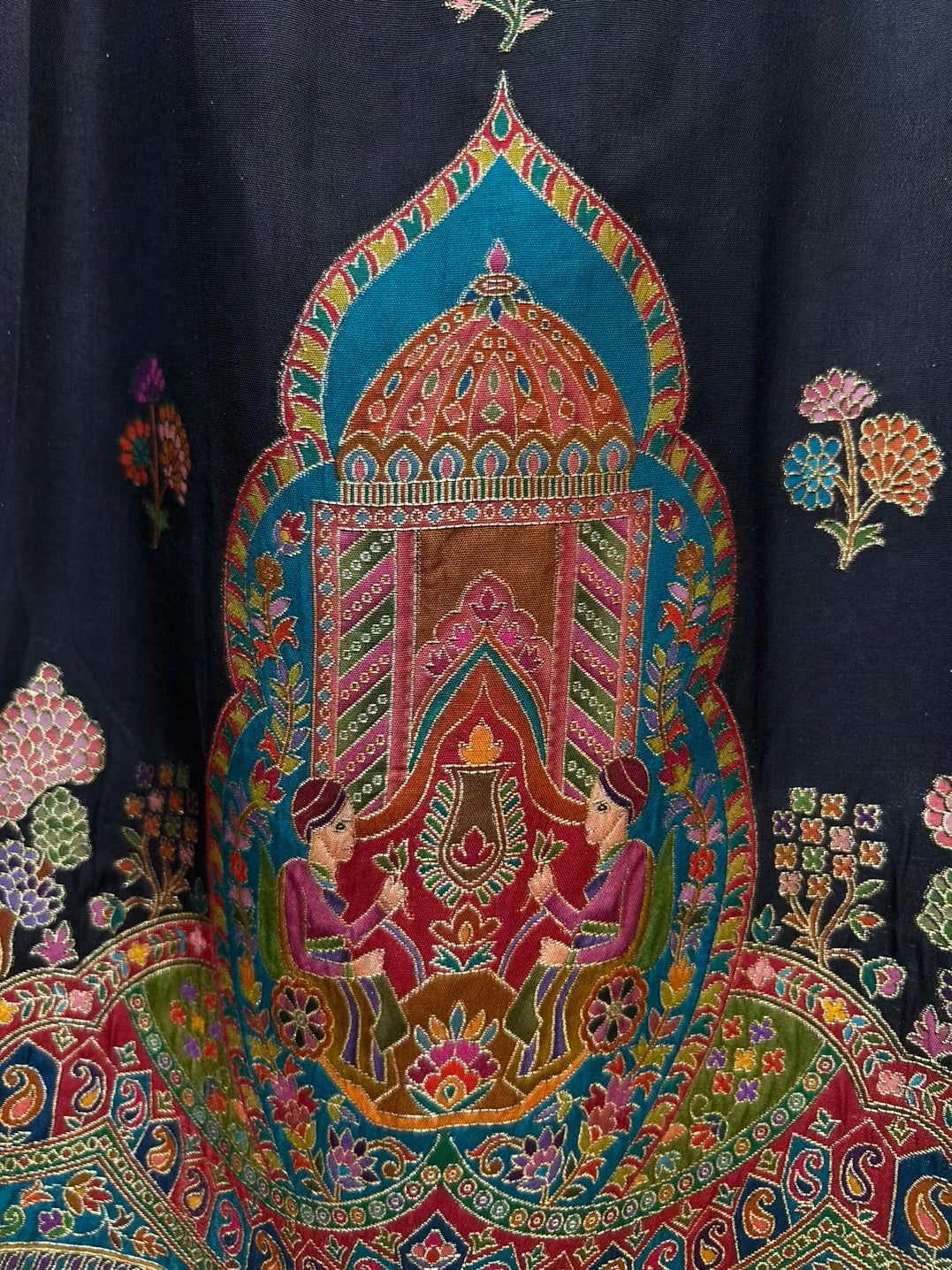 Mehvara LoomKaar Suit (Black)