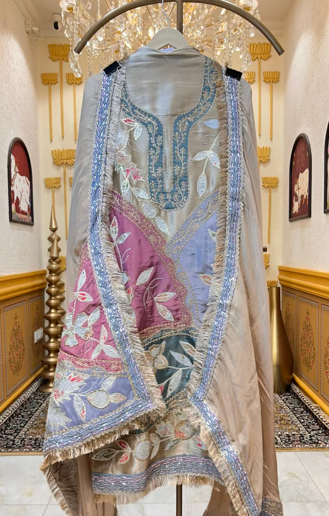 Aafreen Kinari Dori Organza Suit