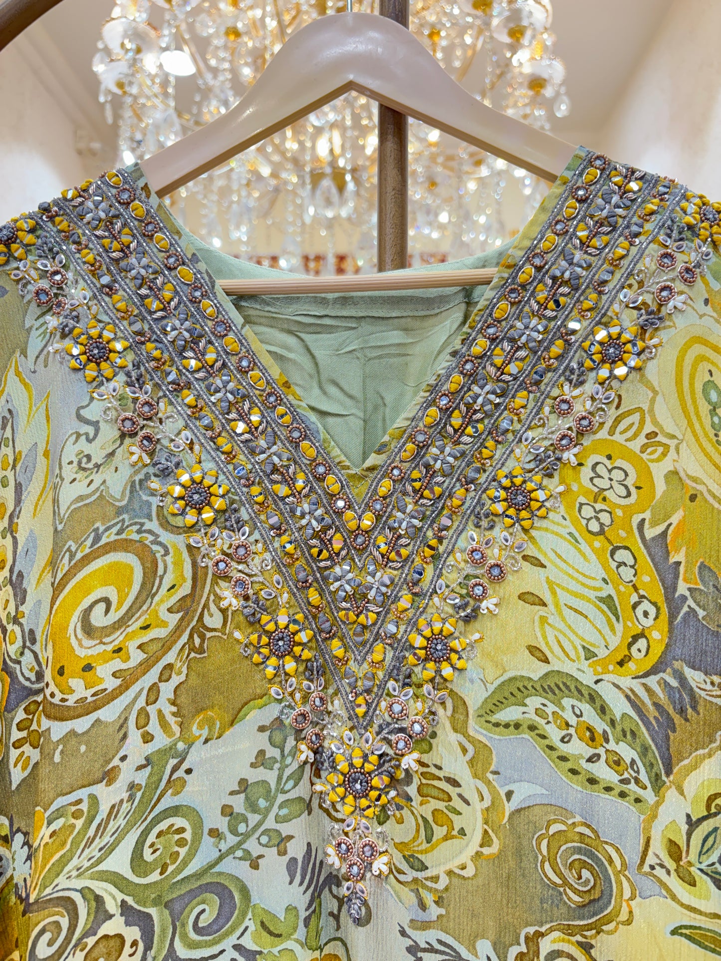 Zivara Kaftan Set