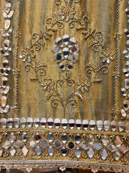 Ruhaysha-é-Noor (Mehendi Green)