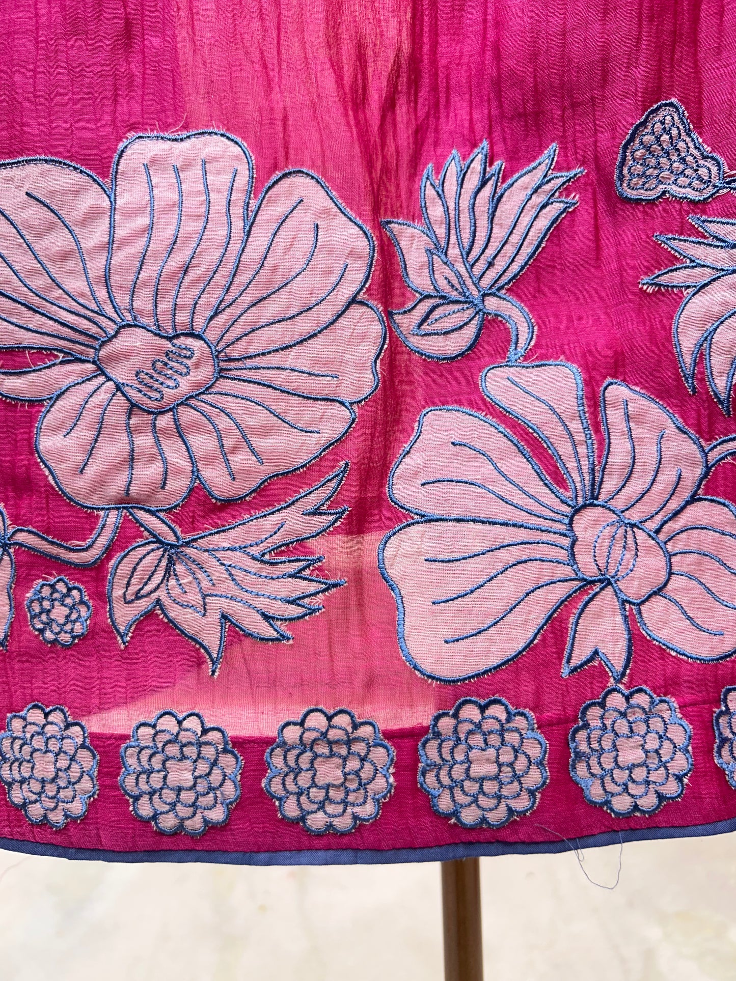 Aarini Appliqué Veil Suit (Pink)