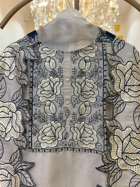 Zyvra Leather Sheen Tissue Suit