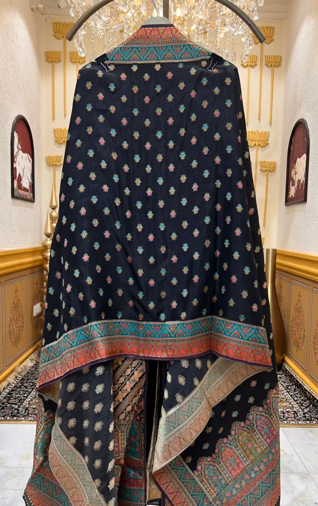Mahroza Banarasi Loom Suit (Black)