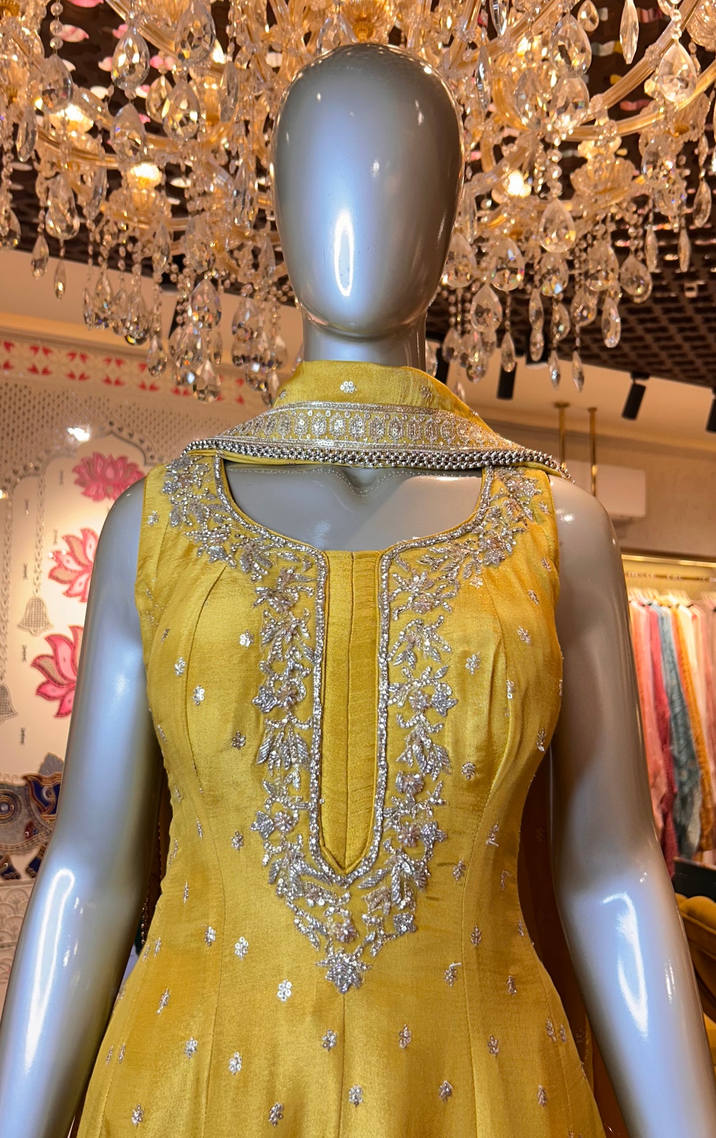 Noor-e-Raaya Anarkali