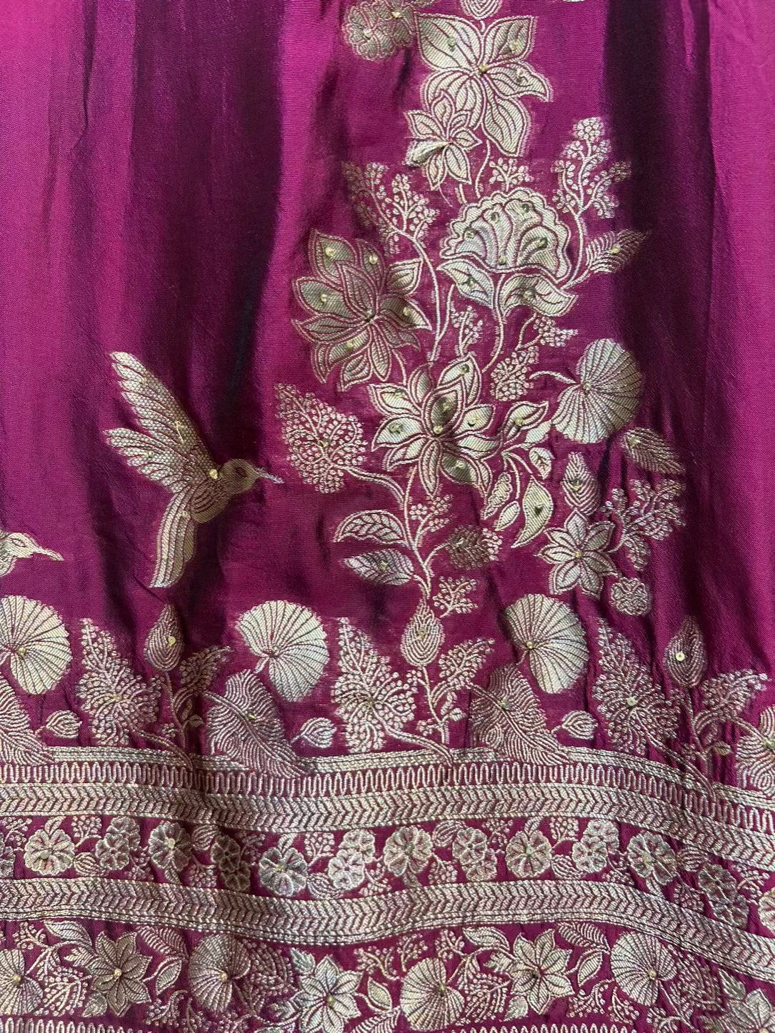 Aarohi Banarasi Weave Noor (Wine)