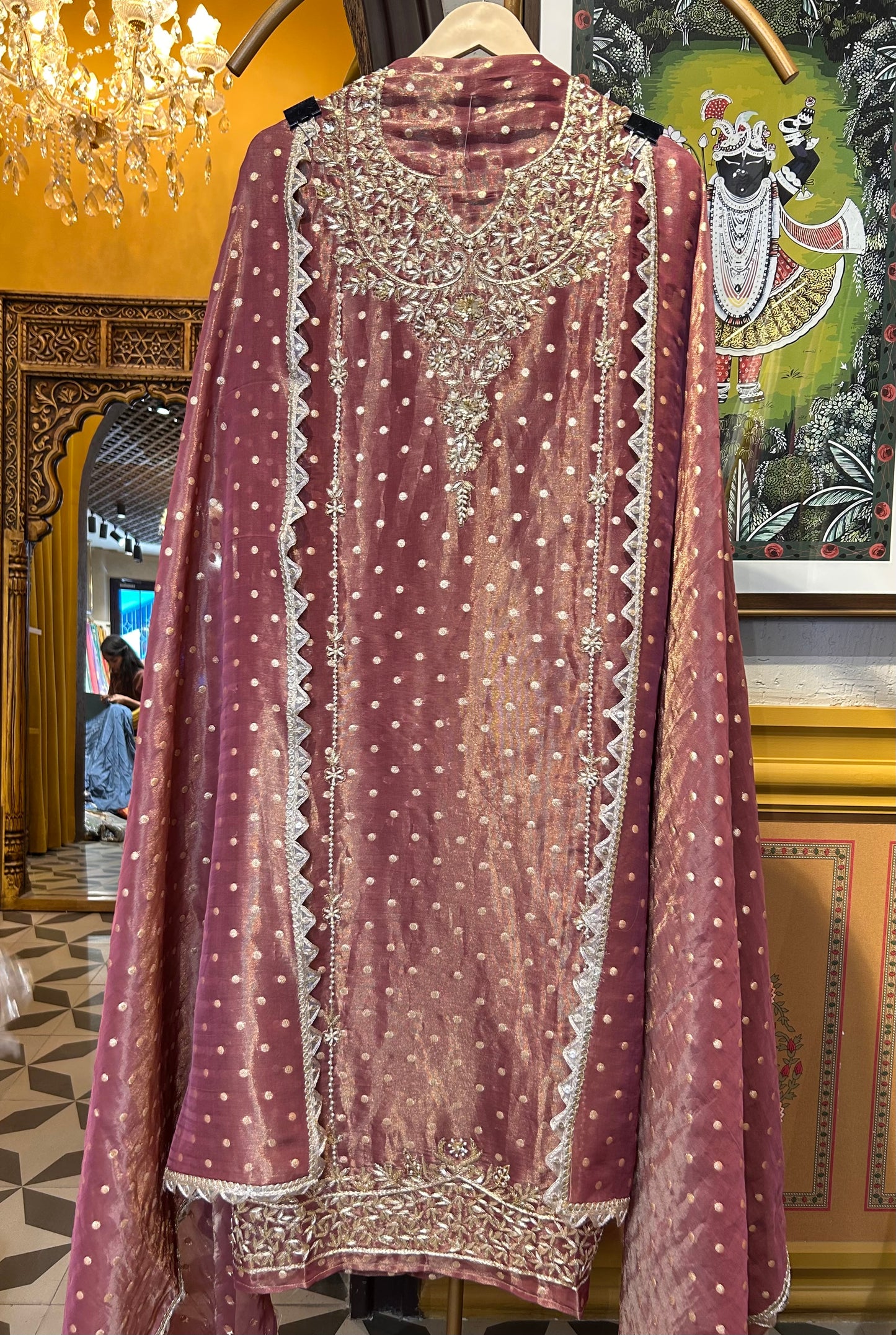 Zevar-e-Noor (Pink)