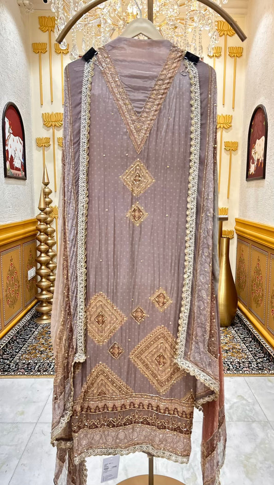 Ishira Lace Veil Suit (Grey)