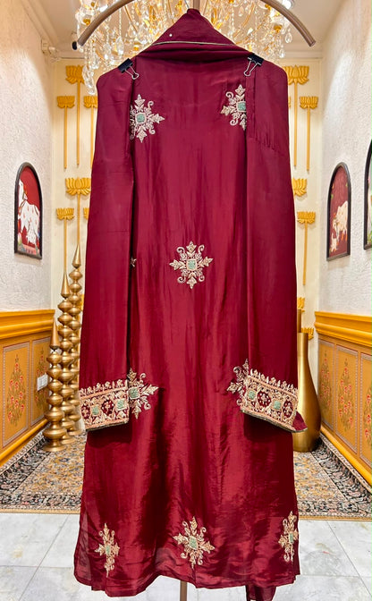 Raagini Royale Suit