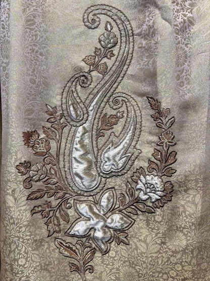 Zarqaa Velvet Suit (Ivory)