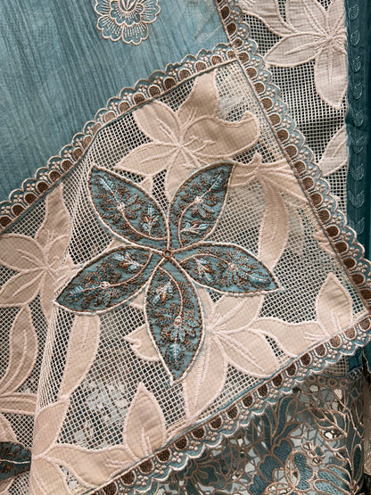 Aarohi Appliqué Grace Suit