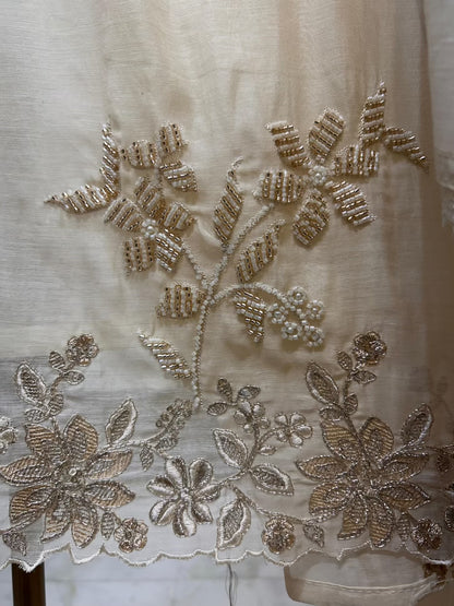 Aavira Mul Chanderi Suit (Ivory)