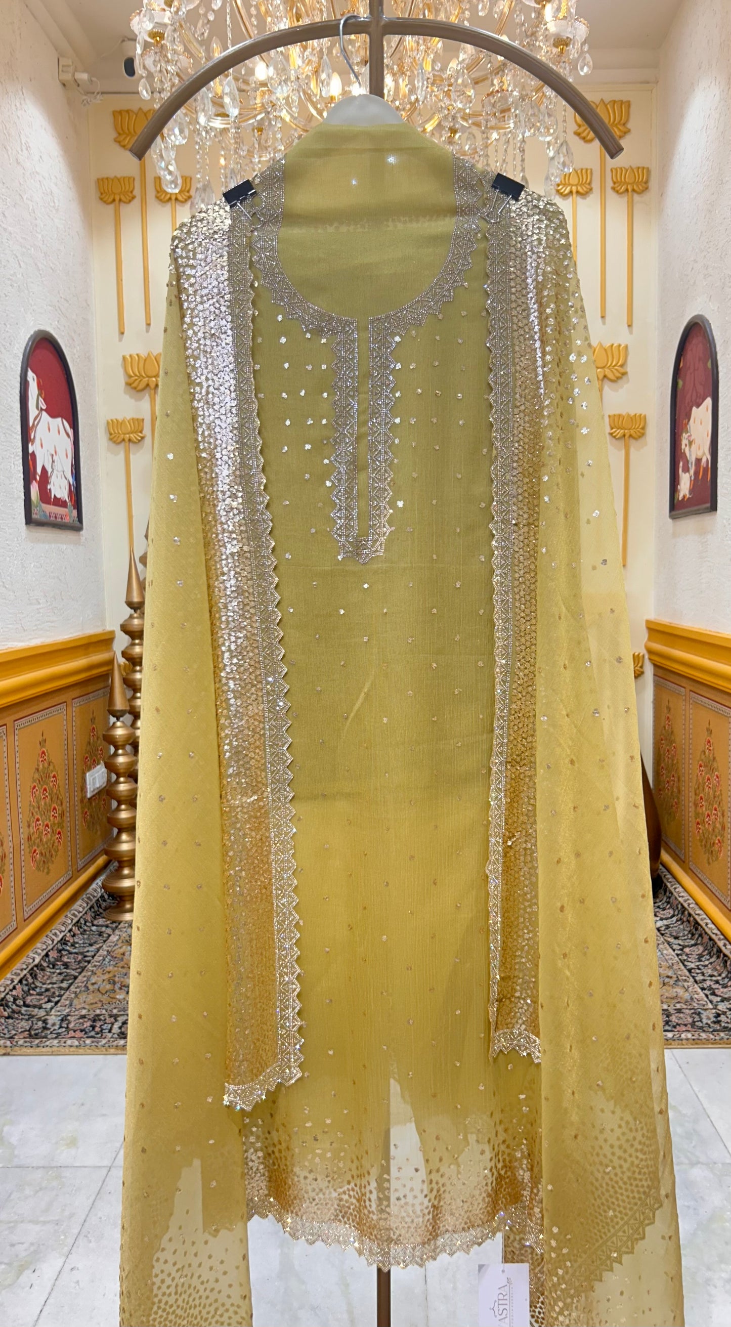 Noor Sheen Suit