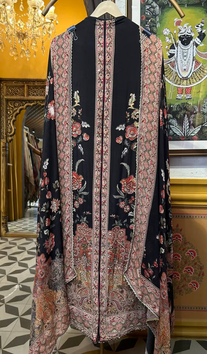 Nayesha Crepe Suit (Black)