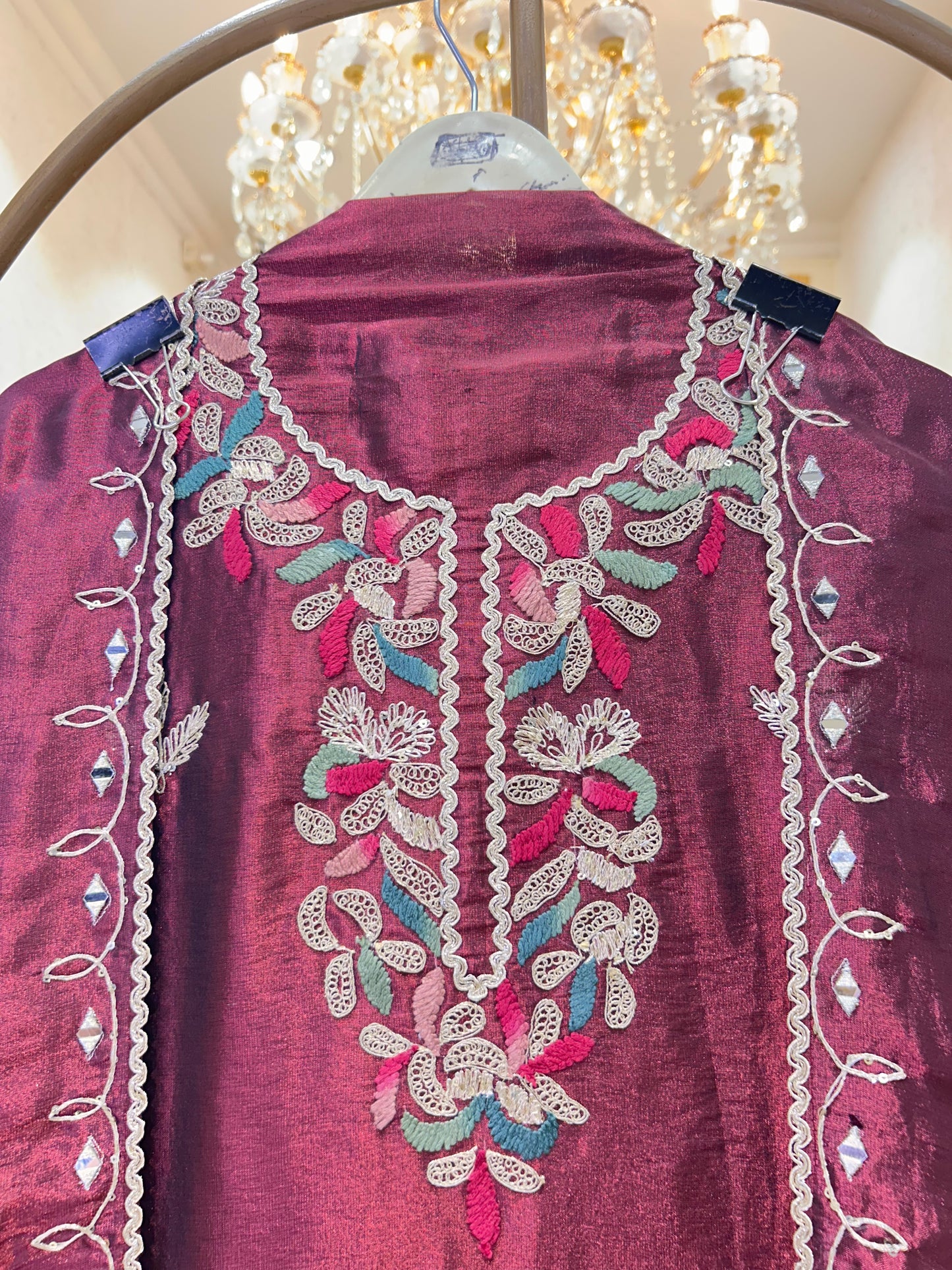Sunehri Noor Organza Suit