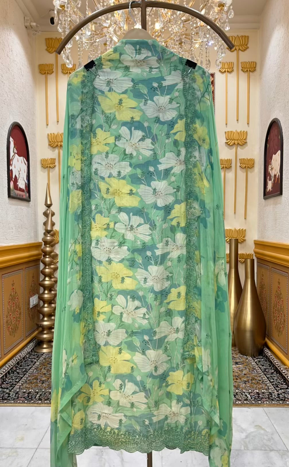 Kavya Print Thread Suit