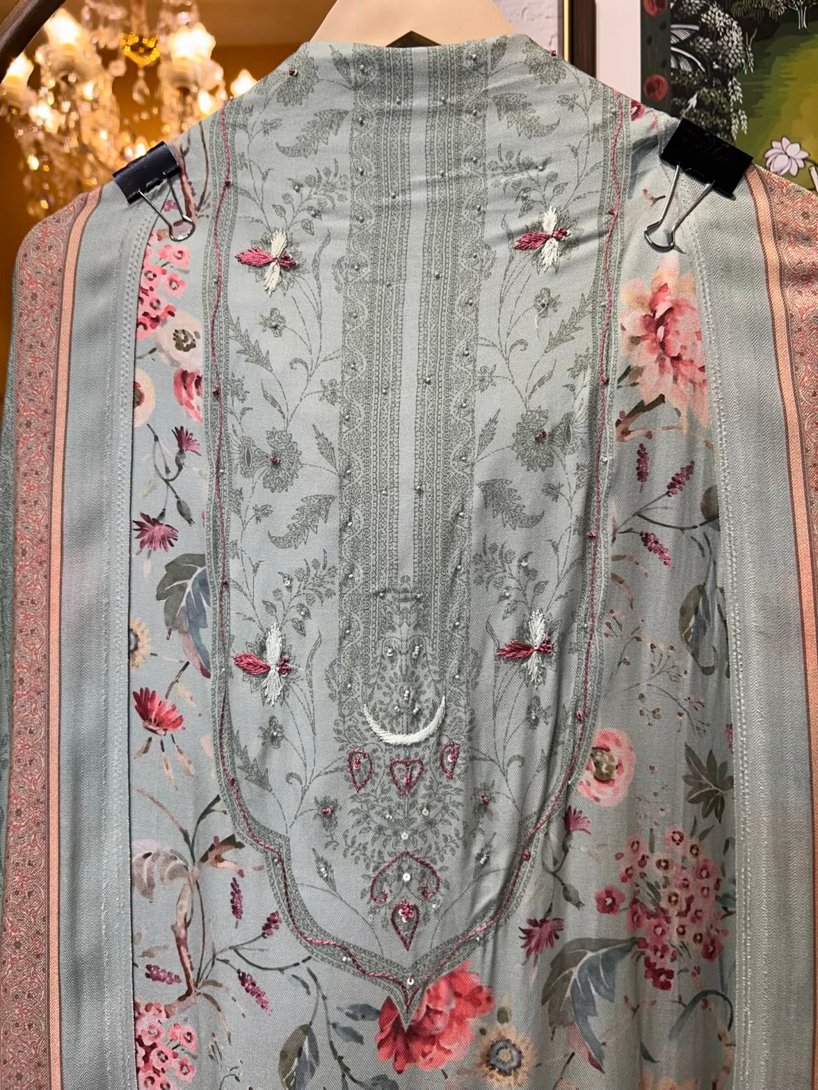 Ruhani-é-Pashm Suit (Green)