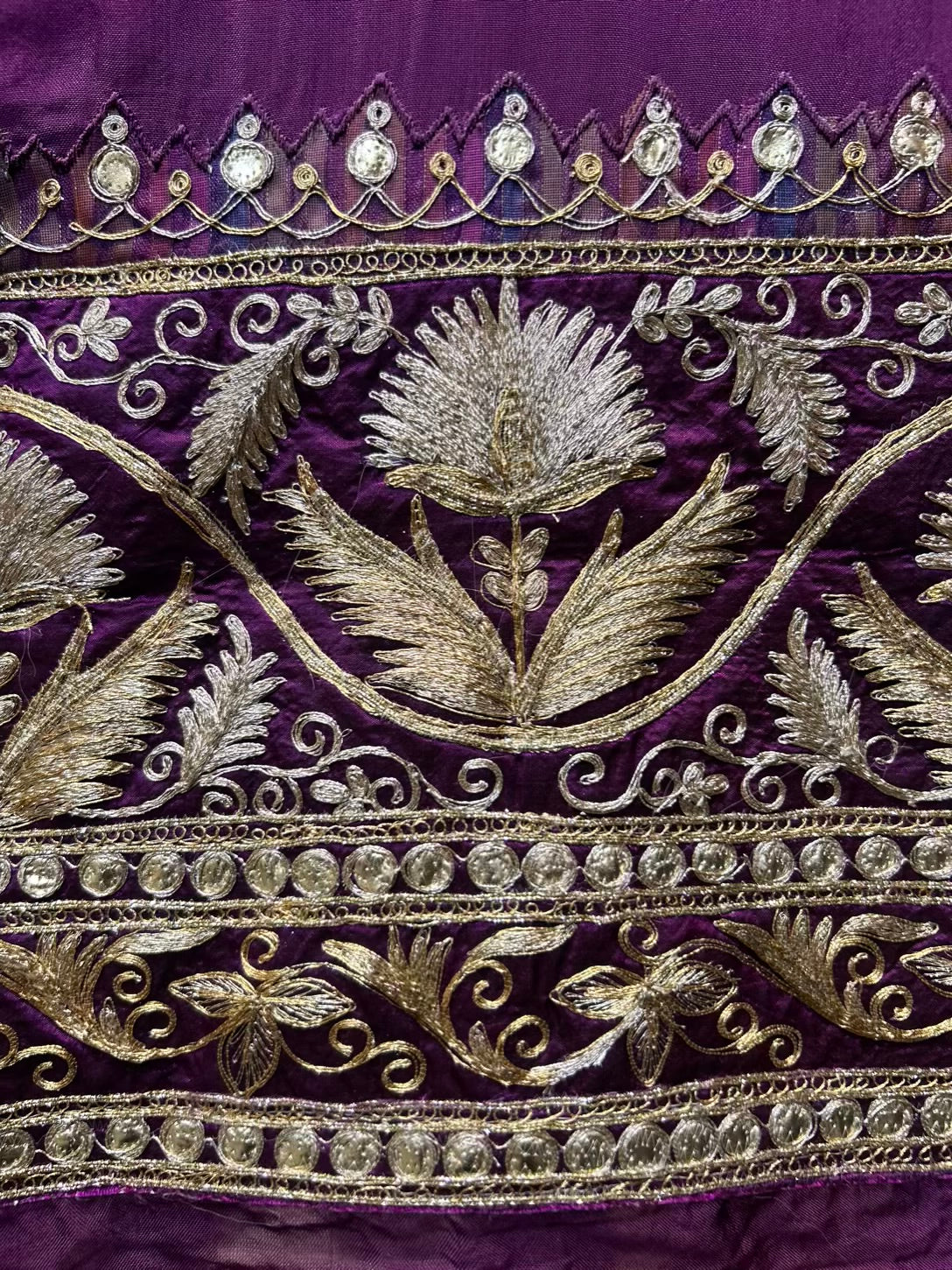 Falakzaar Organza Suit (Purple)