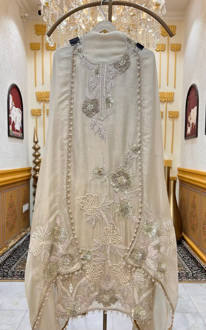 Inara Dori Shimmer Organza Suit