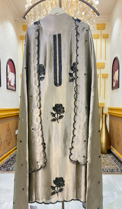 Mrinalini Éclat Suit