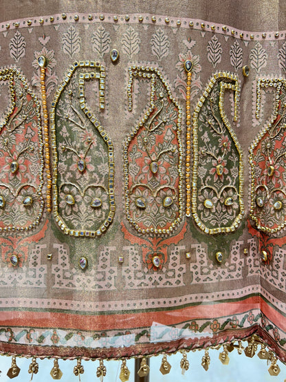 Kundanika Noor Suit