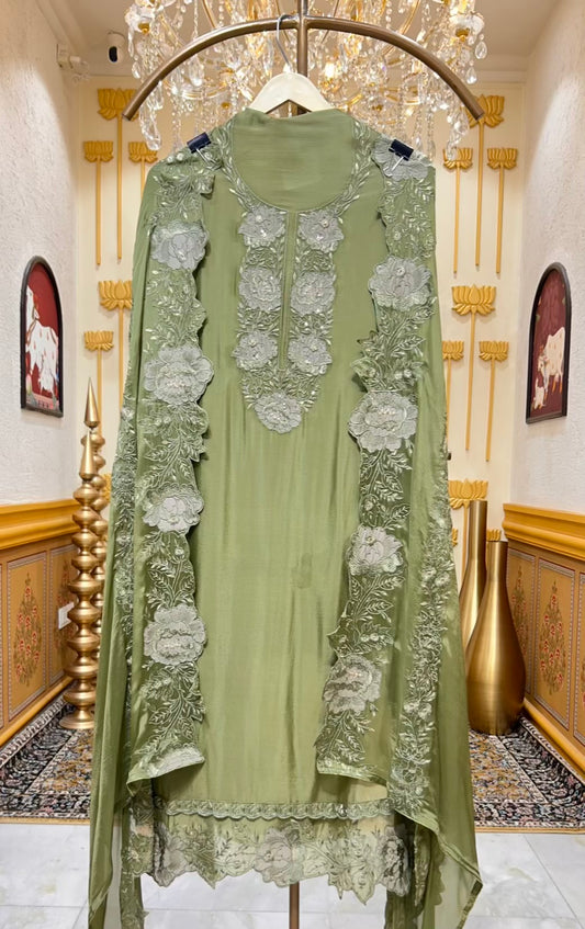 Ishana Embroidered Silk Suit (Green)