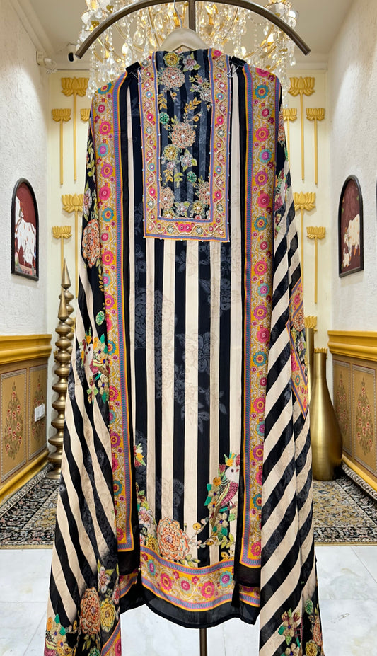Aarani Crepe Suit