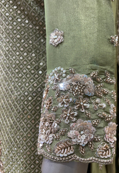 Mahnoor Gharara Set