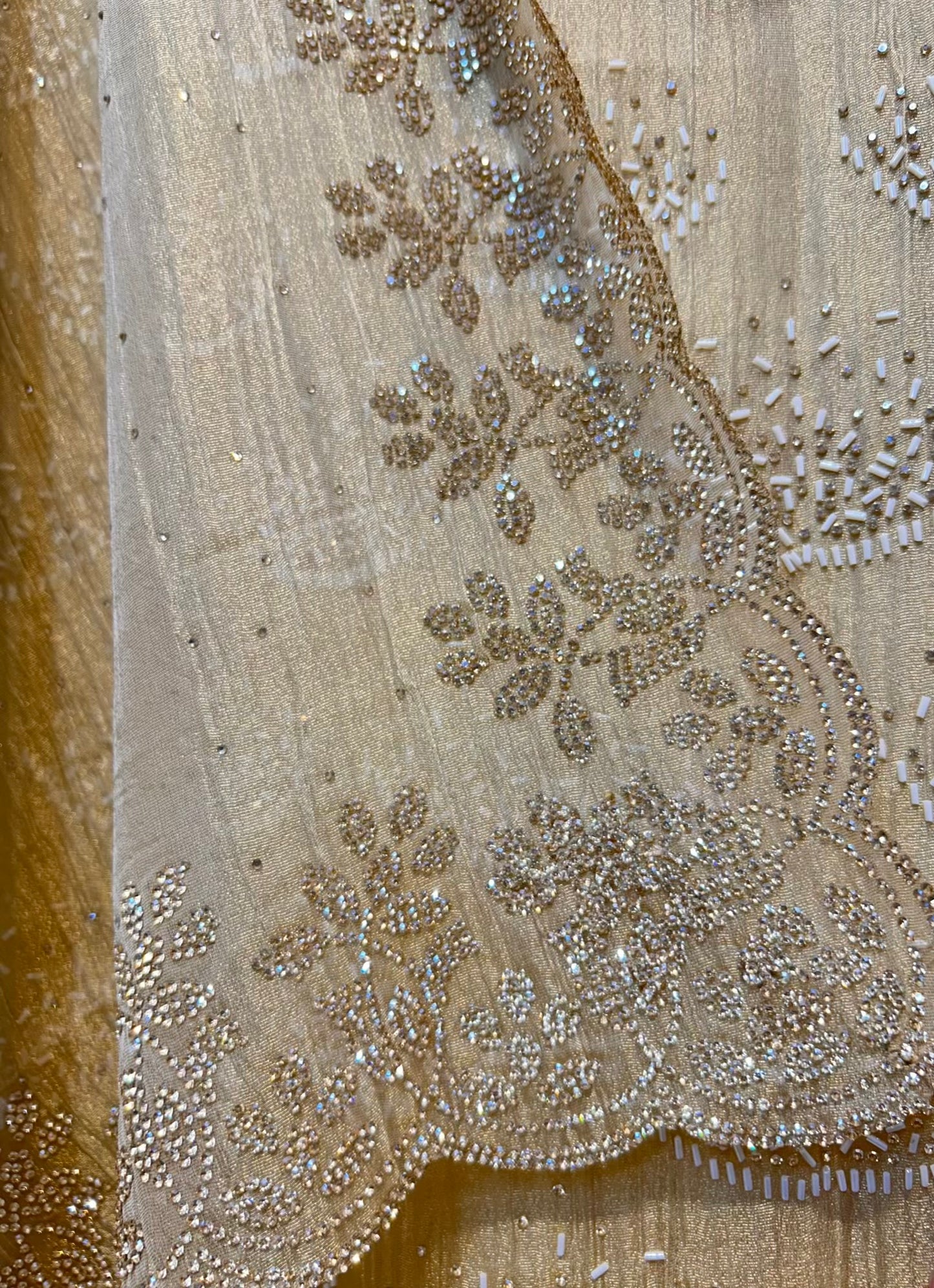 Riyara Handcrafted Veil Suit (Light Yellow)