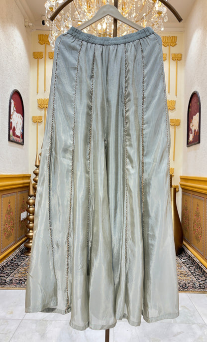 Vaidheyi Sharara Set